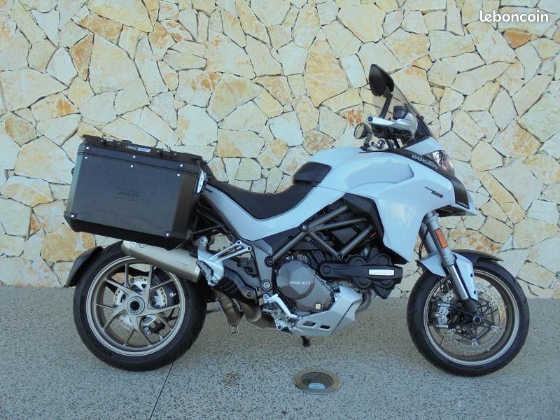 moto Multistrada 1260 S ABS