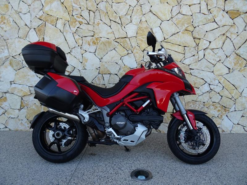 moto Multistrada 1200 S Pack Touring ABS