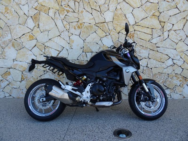 moto F 900 R