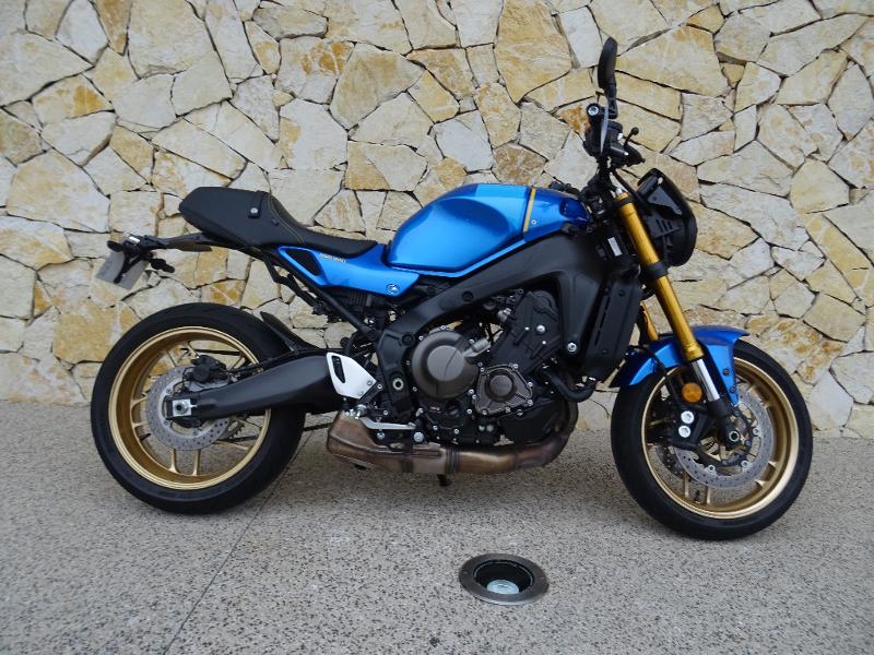 moto XSR 900