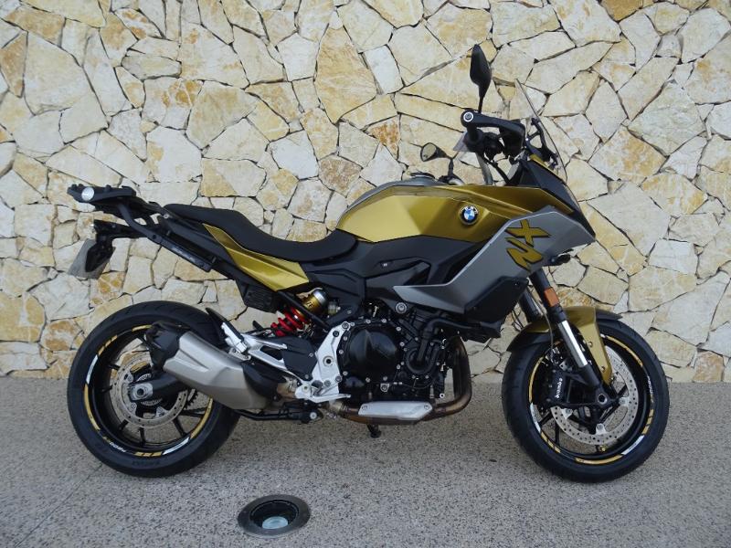 moto F 900 XR